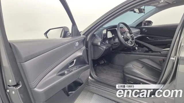 Hyundai Avante — фото 10