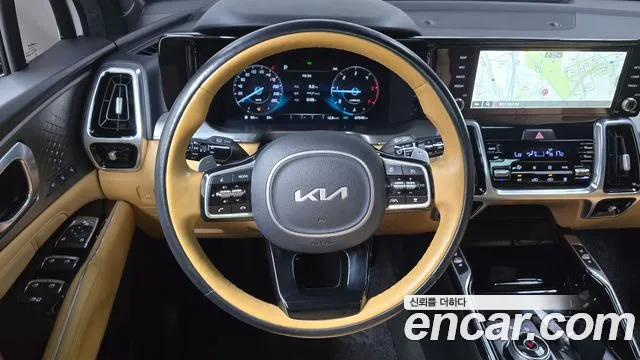 Kia Sorento — фото 12