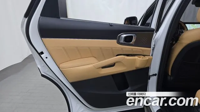 Kia Sorento — фото 25