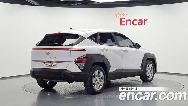 Hyundai Kona — фото 2