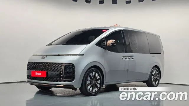 Hyundai Staria — фото 1