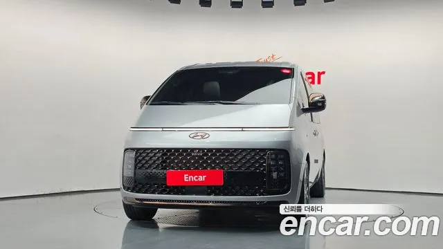 Hyundai Staria — фото 3