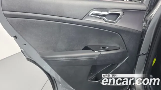 Kia Sportage — фото 25