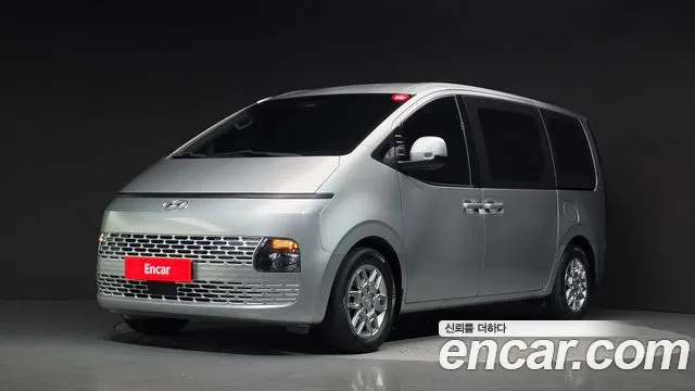 Hyundai Staria — фото 1