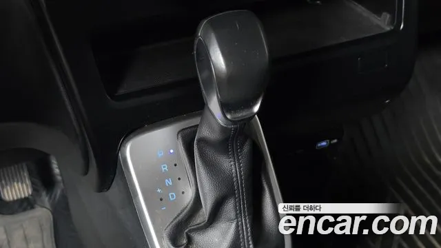 Hyundai Staria — фото 9