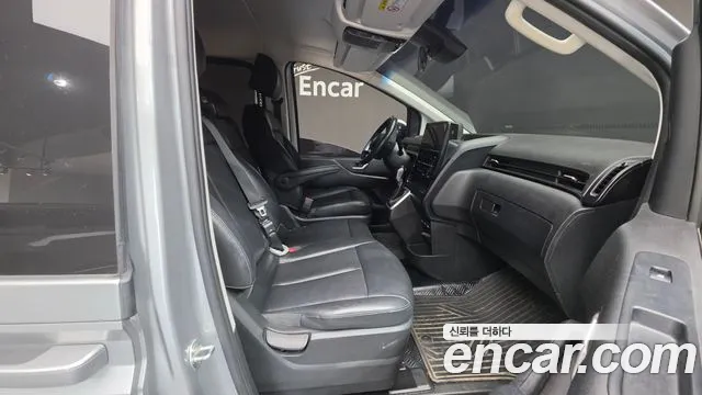 Hyundai Staria — фото 10