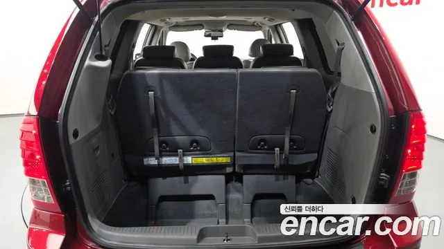 Kia Carnival — фото 18