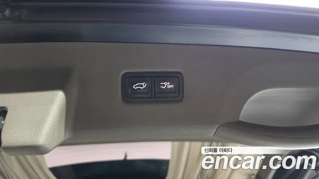 Kia Carnival — фото 16
