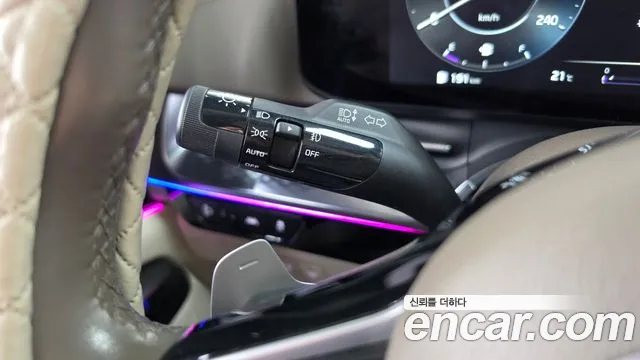 Kia Carnival — фото 30
