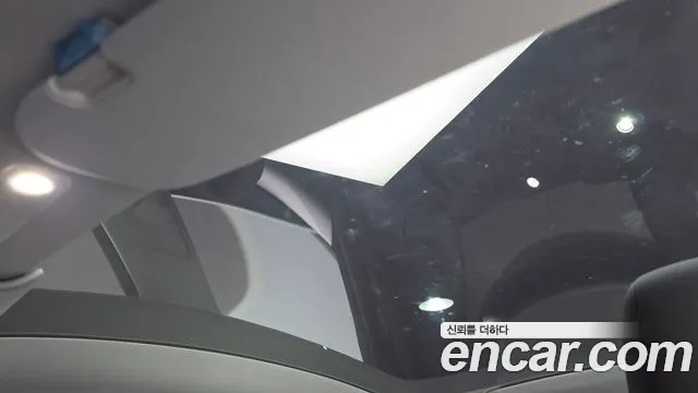 Tesla Model Y — фото 18