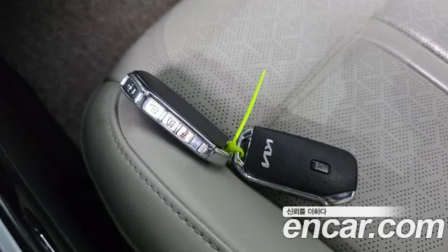 Kia Sorento — фото 18