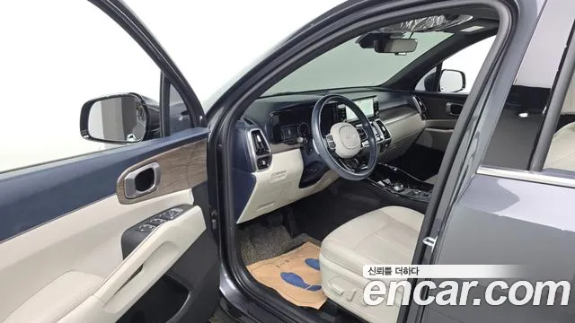 Kia Sorento — фото 10