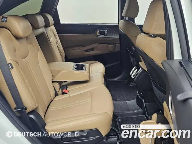 Kia Sorento — фото 17