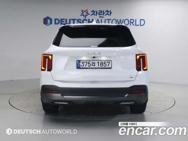 Kia Sorento — фото 5