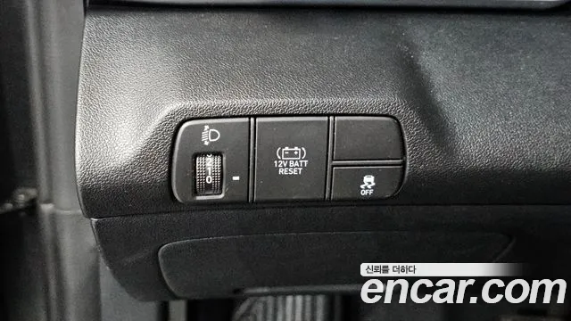 Hyundai Avante — фото 22