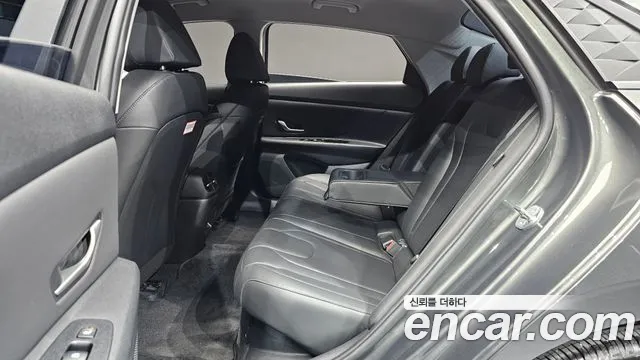 Hyundai Avante — фото 11