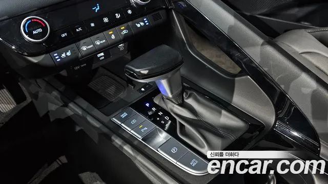 Hyundai Avante — фото 9