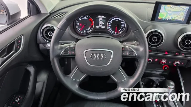 Audi A3 — фото 13