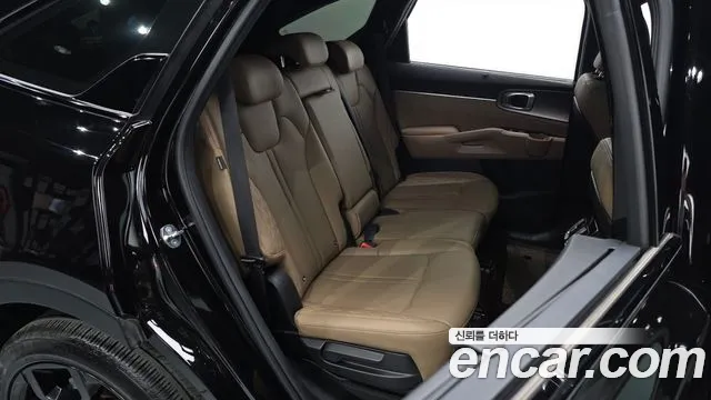 Kia Sorento — фото 12