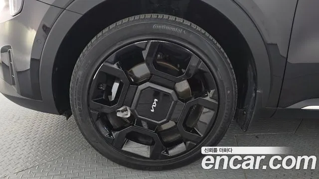 Kia Sorento — фото 5