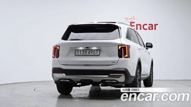 Kia Sorento — фото 4