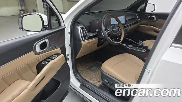 Kia Sorento — фото 10