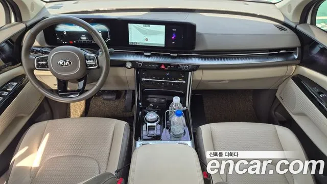 Kia Carnival — фото 14