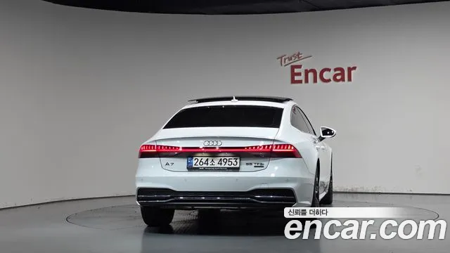 Audi A7 — фото 3