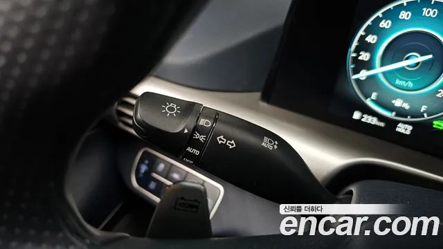 Hyundai Nexo — фото 30