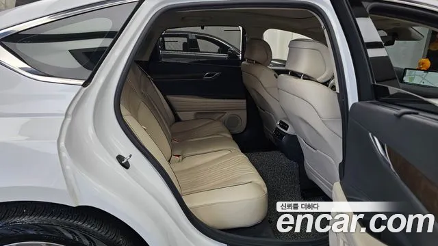 Genesis G80 — фото 11