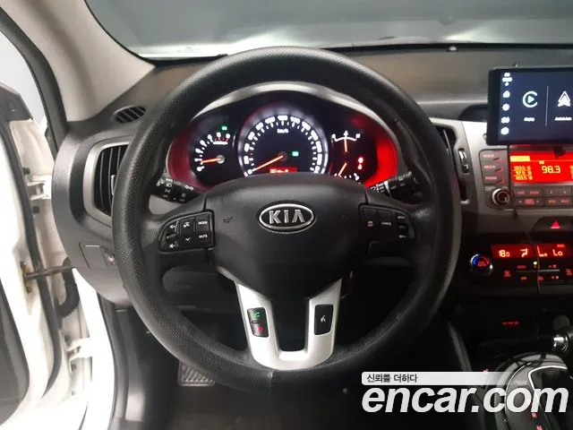 Kia Sportage — фото 20
