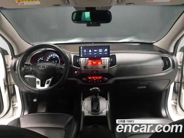 Kia Sportage — фото 7