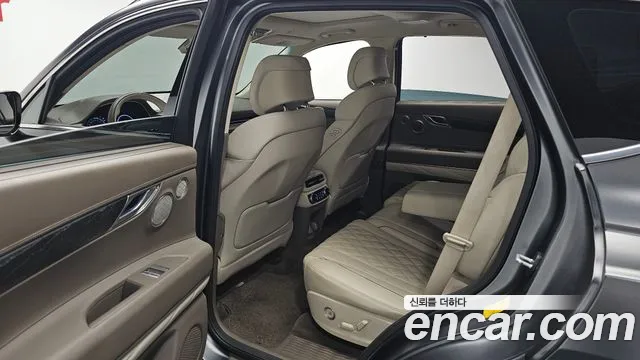 Genesis GV80 — фото 12