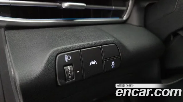 Hyundai Avante — фото 18
