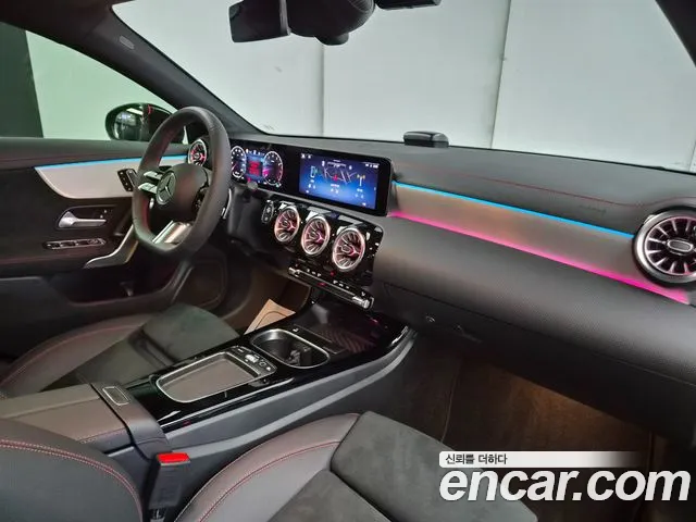 Mercedes-Benz CLA-Class — фото 18