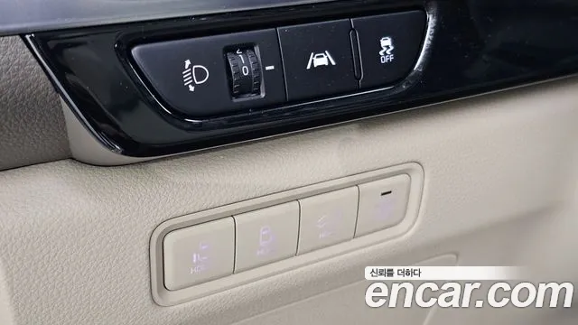 Kia Carnival — фото 14