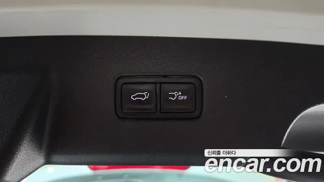 Kia Carnival — фото 18