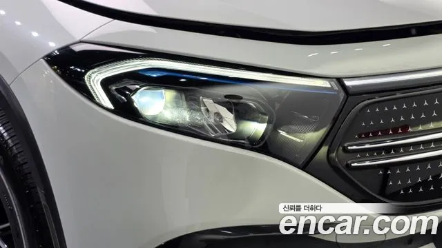 Mercedes-Benz EQA — фото 22