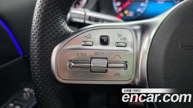 Mercedes-Benz EQA — фото 28