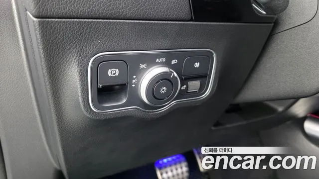 Mercedes-Benz EQA — фото 29