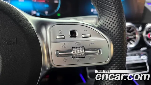 Mercedes-Benz EQA — фото 33