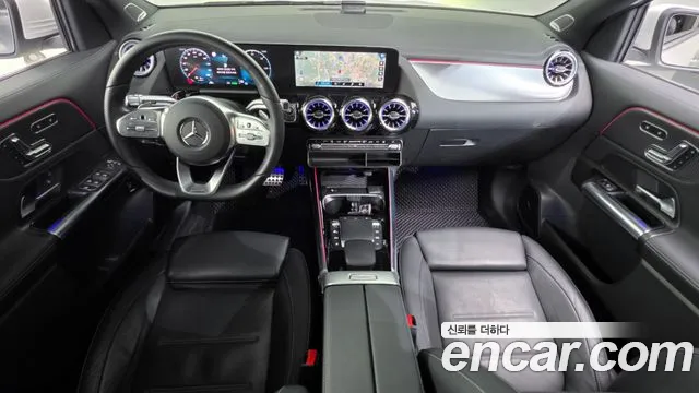 Mercedes-Benz EQA — фото 7