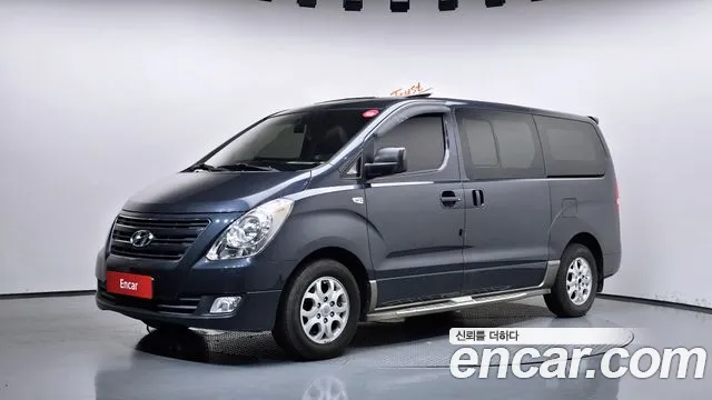 Hyundai Starex — фото 1