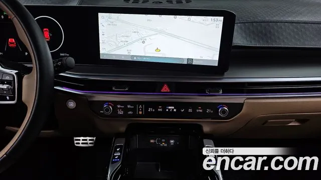 Kia Sorento — фото 11