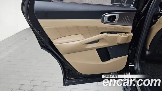 Kia Sorento — фото 25