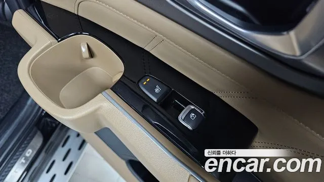 Kia Sorento — фото 29