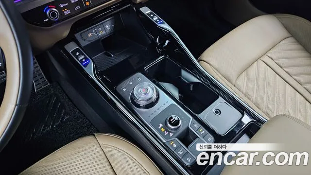 Kia Sorento — фото 8