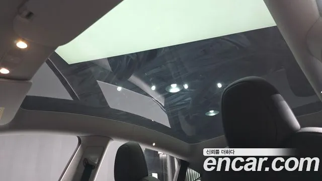 Tesla Model Y — фото 19