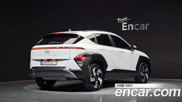 Hyundai Kona — фото 2