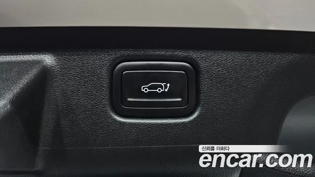 Hyundai Kona — фото 32
